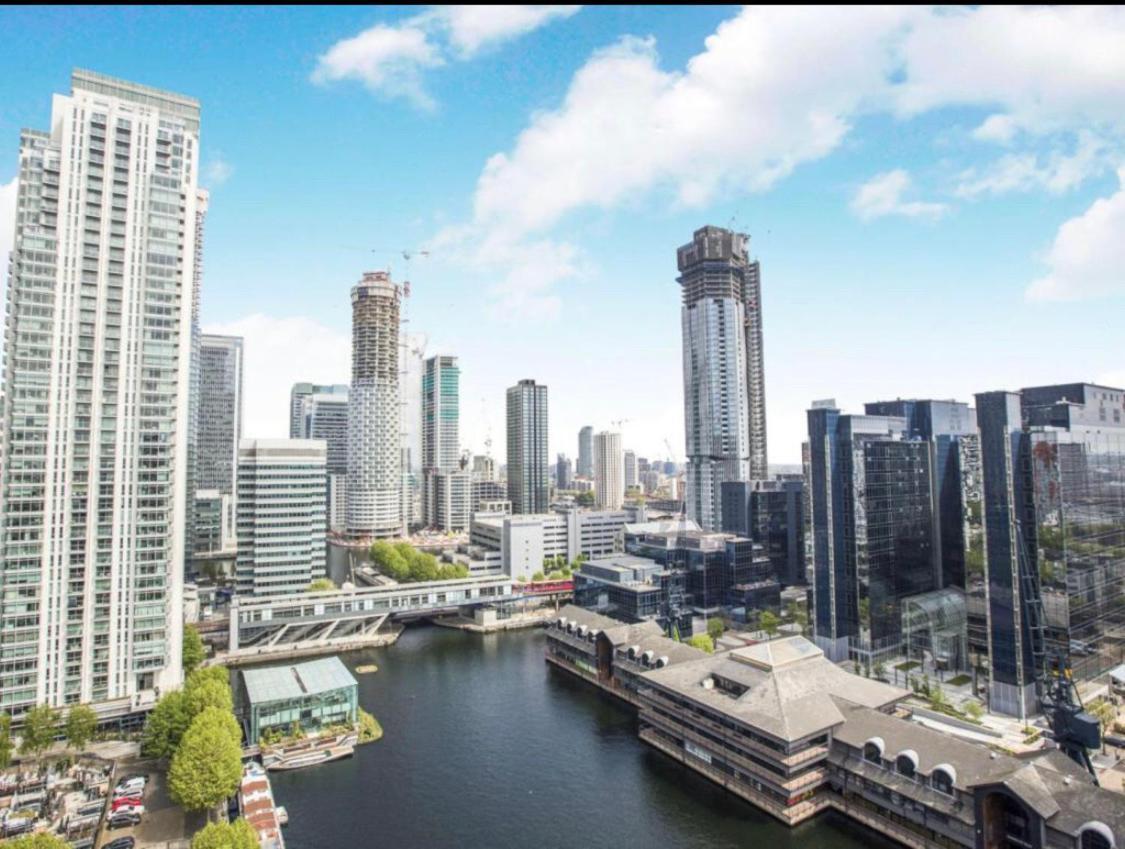 London Luxury 1 Bedroom Apartment Minutes Walk From Canary Wharf Екстер'єр фото